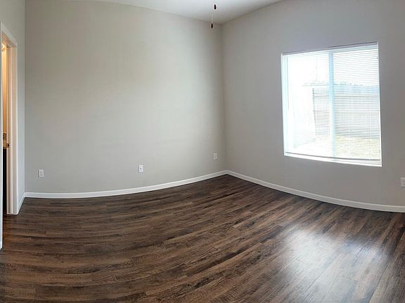 5th image of 1621 E Horstmann Ct #1624
