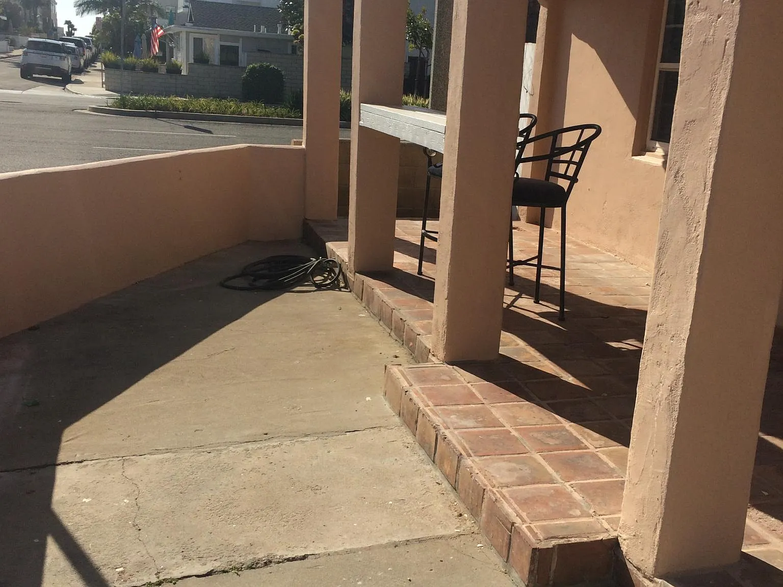 2 bed, 850 sqft, $5,050 — Photo 3
