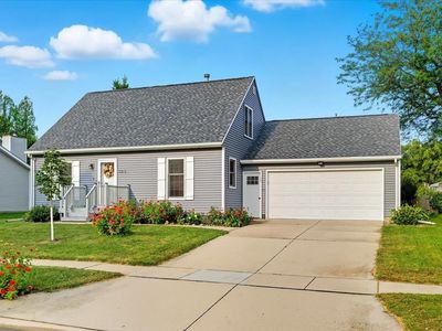 545 Fireside Dr, Cedar Falls, IA, 50613