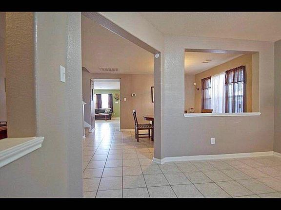 4th image of 18027 Shady Cypress Ln