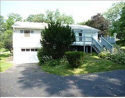 4th image of 22 Osprey Hill Dr