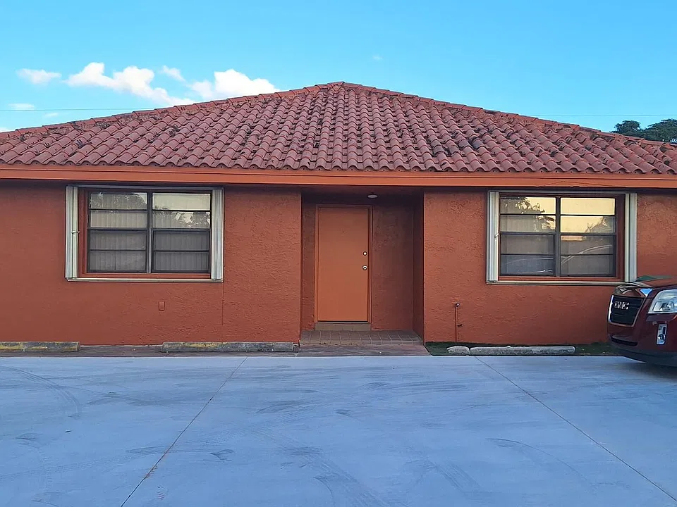 17337 SW 107th Ave