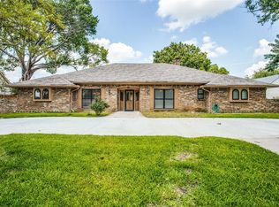 6607 Harvest Glen Dr, Dallas, TX 75248