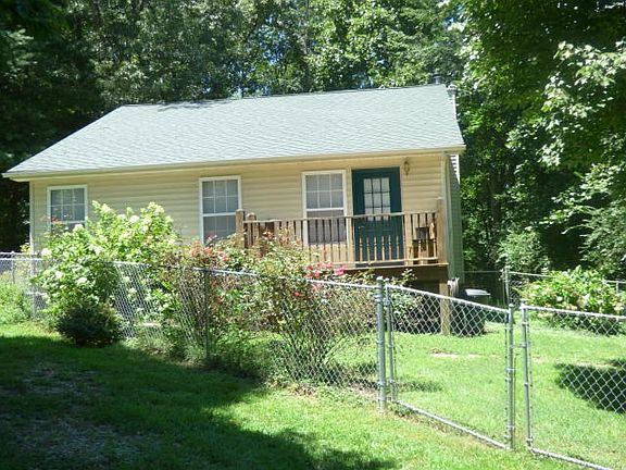 3rd image of 119 Shady Shore Ln