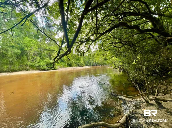 24780 New Horizons Trl, Robertsdale, AL 36567