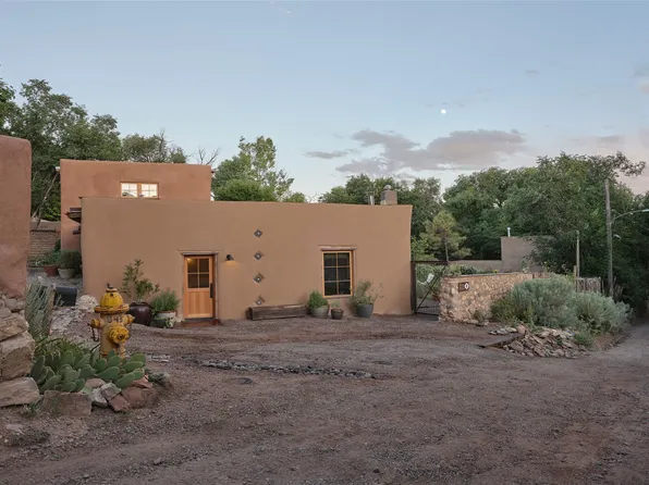 220 Rodriguez St, Santa Fe, NM 87501