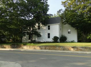 145 S Jackson St APT 3, Athens, TN 37303
