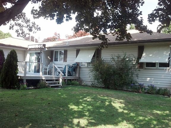 3rd image of 310 Ohio Ave