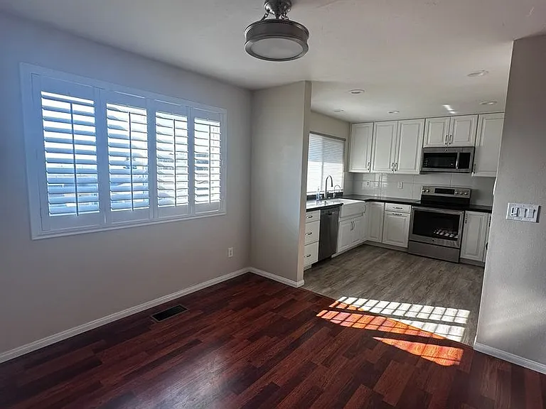 6330 Caminito Lazaro — Photo 13