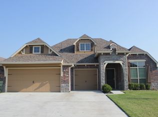 11909 E 105th Pl N, Owasso, OK 74055