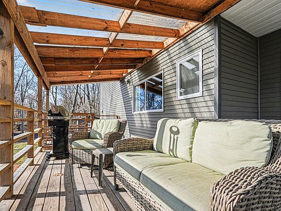 4th image of 10510 E Orange St