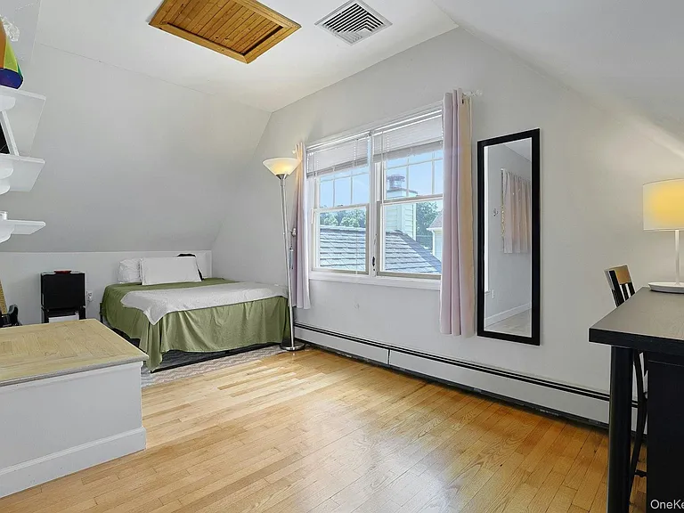 1 Grover Ave — Photo 21