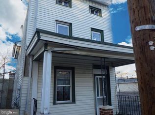 472 Conarroe St, Philadelphia, PA 19128