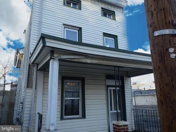 472 Conarroe St, Philadelphia, PA 19128