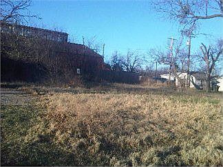1st image of 1842 N 10th St