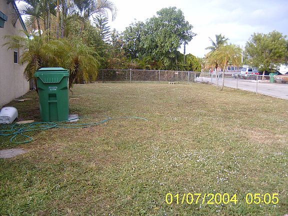 Side yard