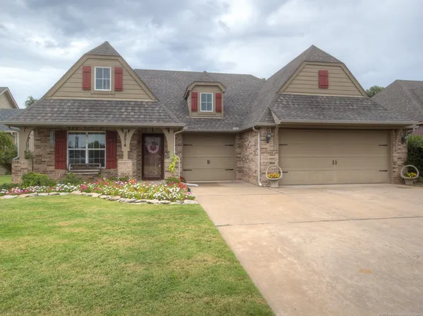 8874 E 139th St S, Bixby, OK 74008