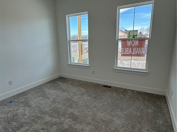 3rd image of 6910 Heritage Park Ave