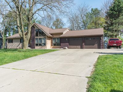 6635 Woodlea Dr, Kalamazoo, MI, 49048