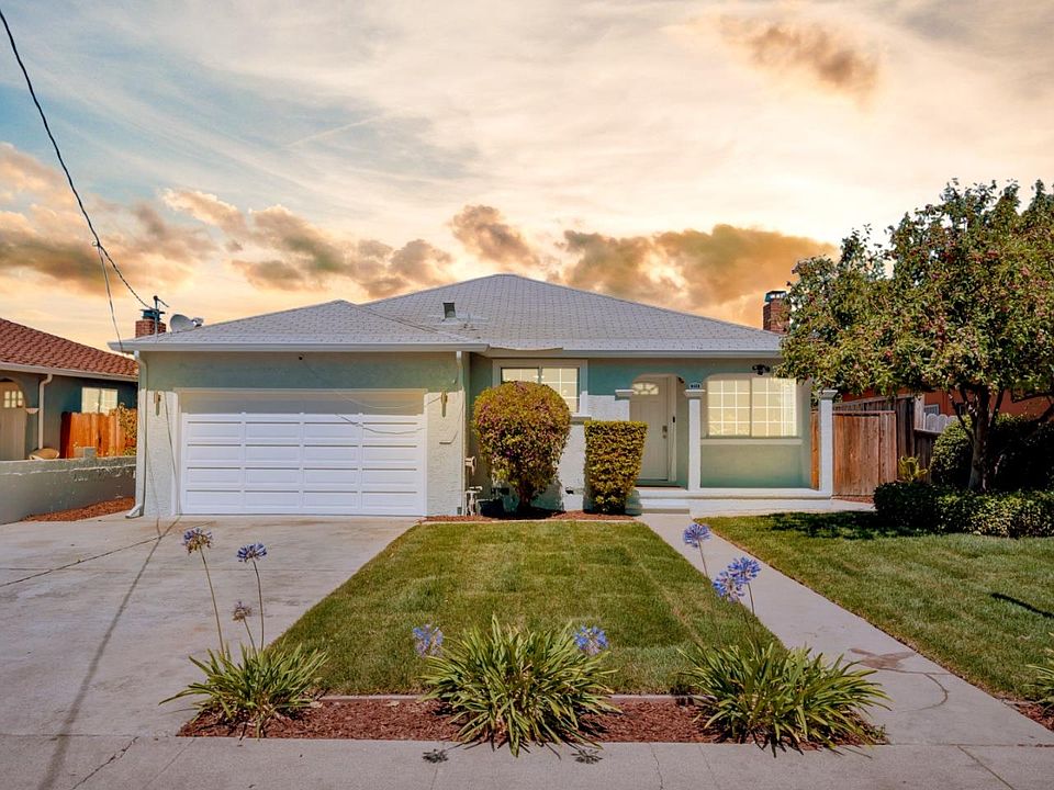 1st image of 224 Daphne Way