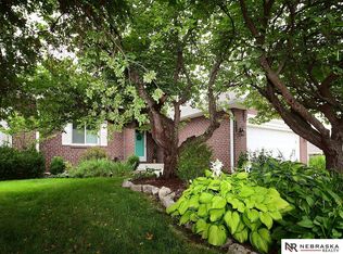 3511 Cape Charles Rd E, Lincoln, NE 68516
