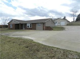 10067 Desloge Park Dr, Potosi, MO 63664