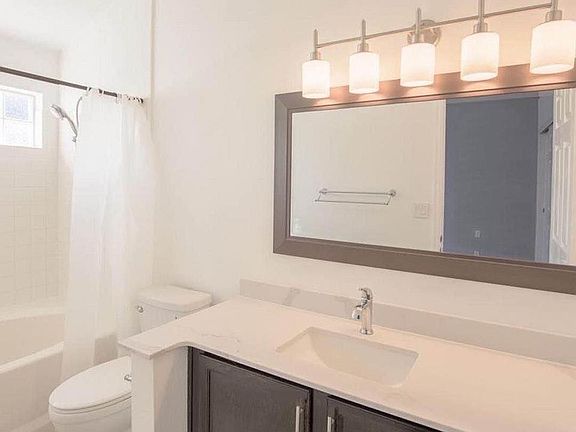 Primary Full Bathroom