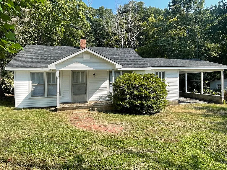 5027 US Highway 64 E — Photo 1