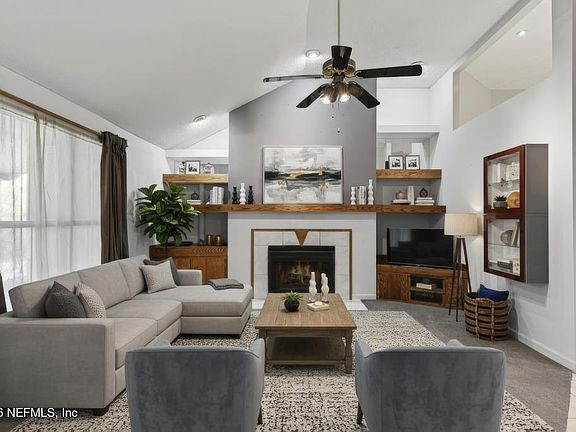 4th image of 1506 WOOD HILL Place #1506