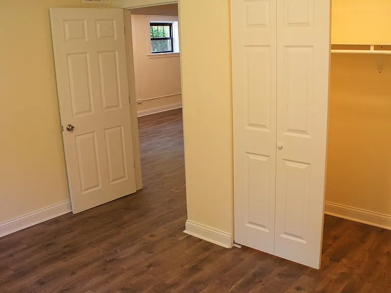 2516 N. Kedzie LP — Photo 12