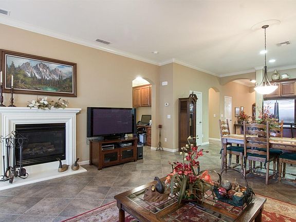 5th image of 1508 Quails Nest St