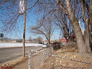 1st image of 3617 Sullivan Ave