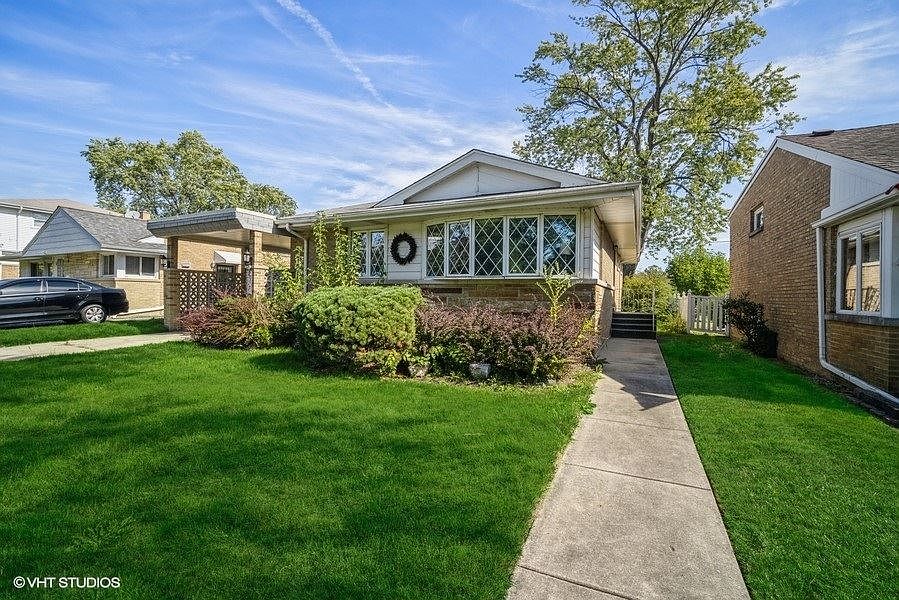 1st image of 8723 N Oriole Ave
