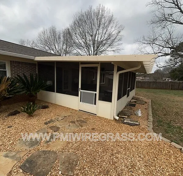 202 Pondella Dr — Photo 44