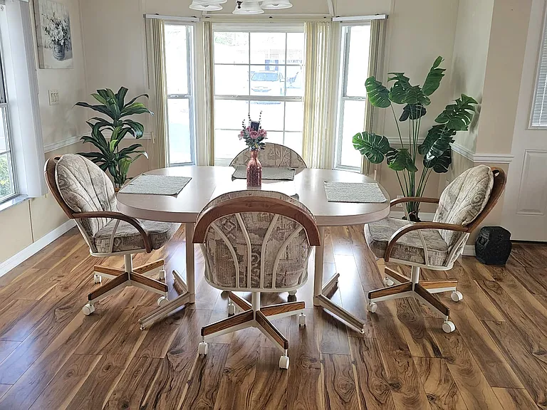 610 Center Crest Blvd — Photo 5