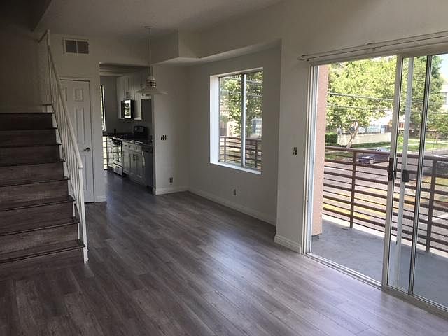 1st image of 450 N Van Ness Ave APT 101