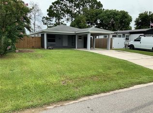 19 Cayman Cir, Umatilla, FL 32784
