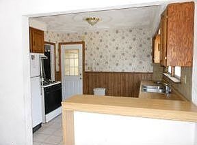 2nd image of 51 Cleveland Ave