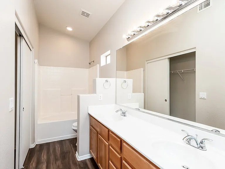 10036 E Capri Ave — Photo 10