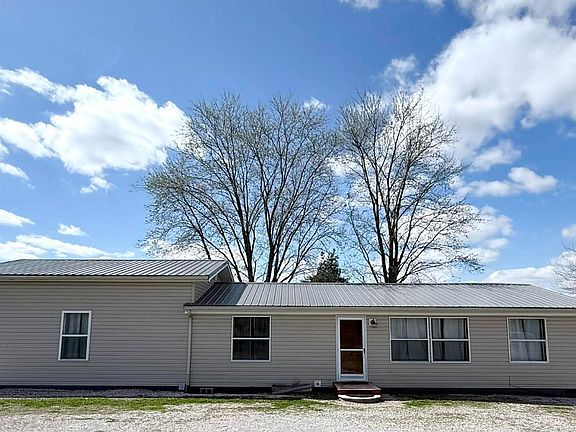 2nd image of 10496 Shaw Rd