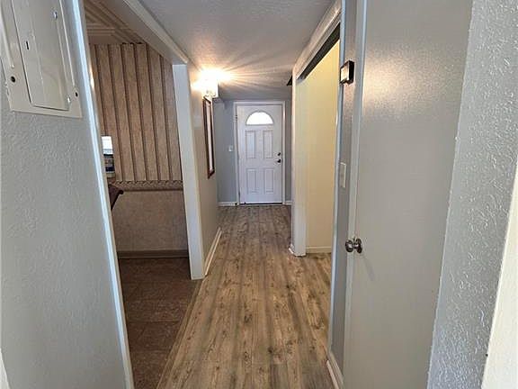 3rd image of 2215 Shadow Valley Rd APT H