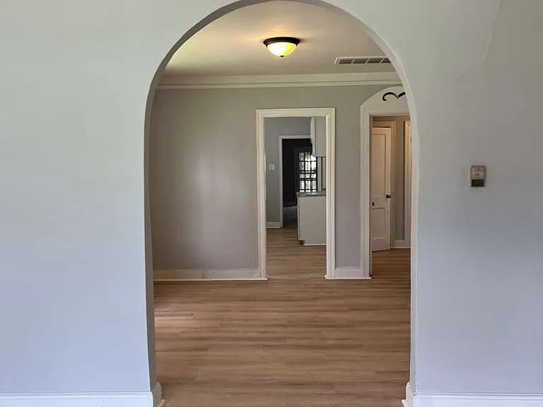 1704 Church St — Photo 8