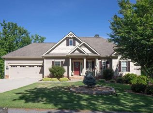 438 Chestnut Ridge Dr, Dahlonega, GA 30533