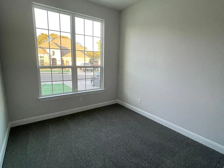 513 Constitution Way — Photo 28