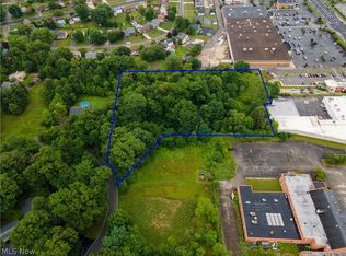 Tanglewood Dr, Youngstown, OH 44512