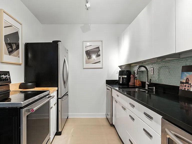 900 N Lake Shore Dr #410 — Photo 7