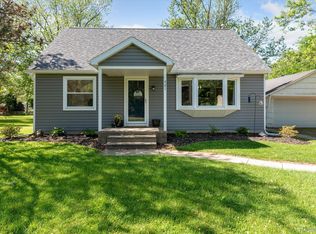 421 Ash St, Carleton, MI 48117