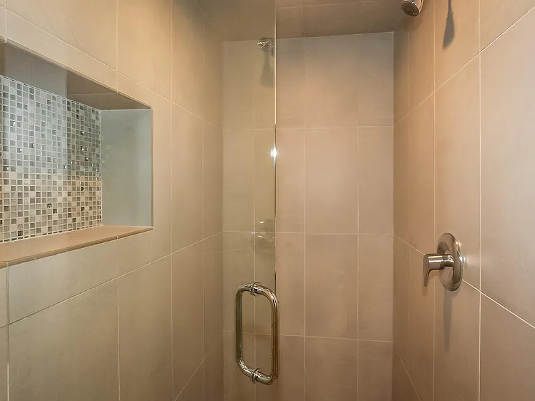 1580 E Sunnyside Ave — Photo 11