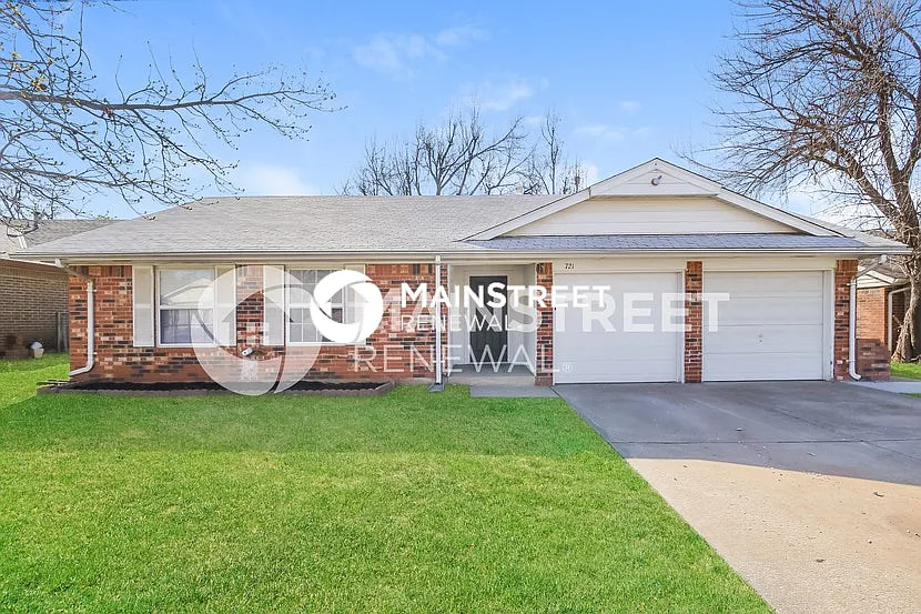 721 Howard Ct