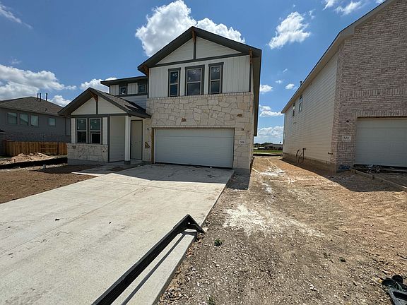 306 Kays Path Interior Image 3